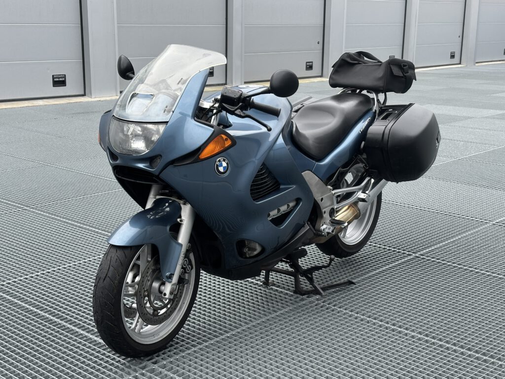 BMW K1200RS