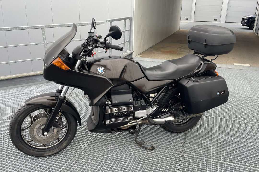 BMW K75