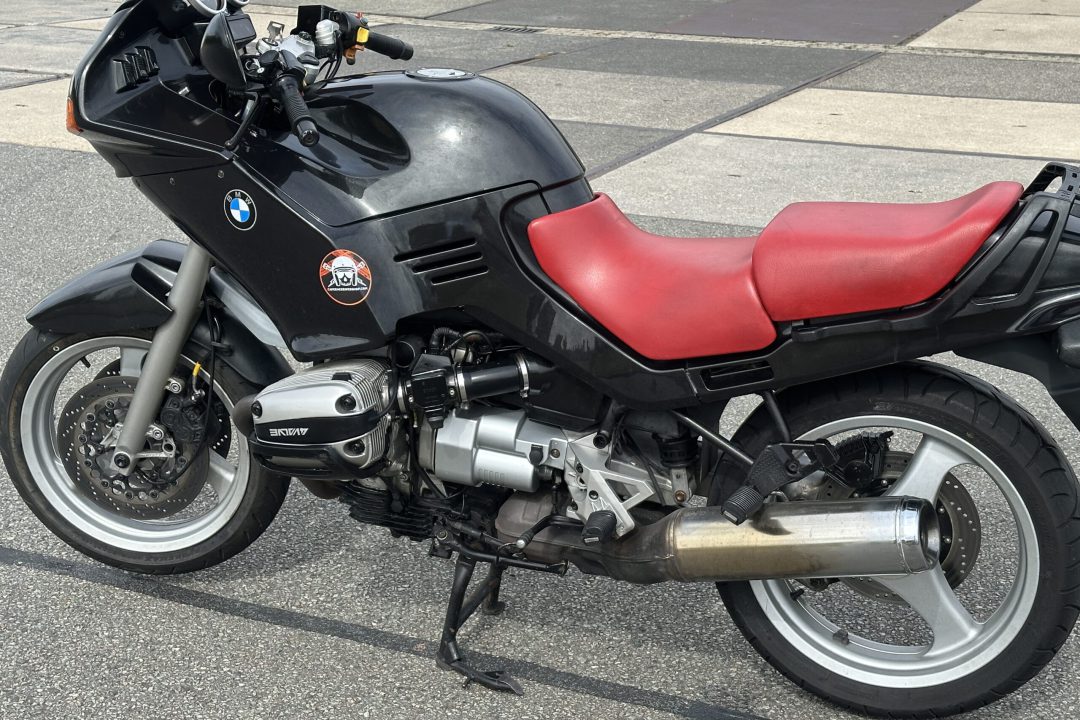 BMW R1100 RS