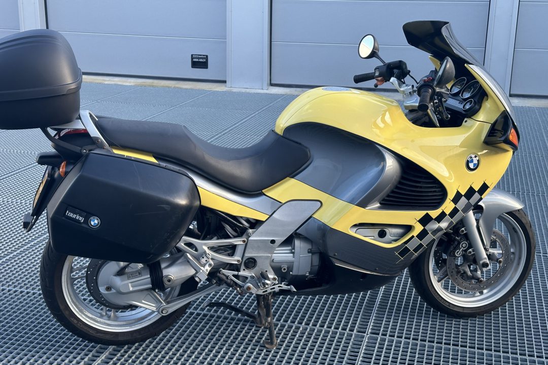 BMW K1200RS