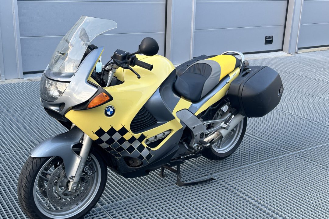 BMW K1200RS